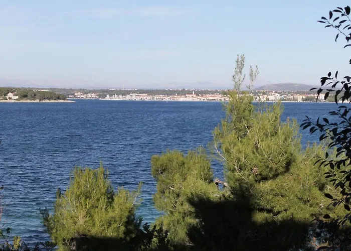 By The Sea Tkon, Pasman - 5840 * Tkon